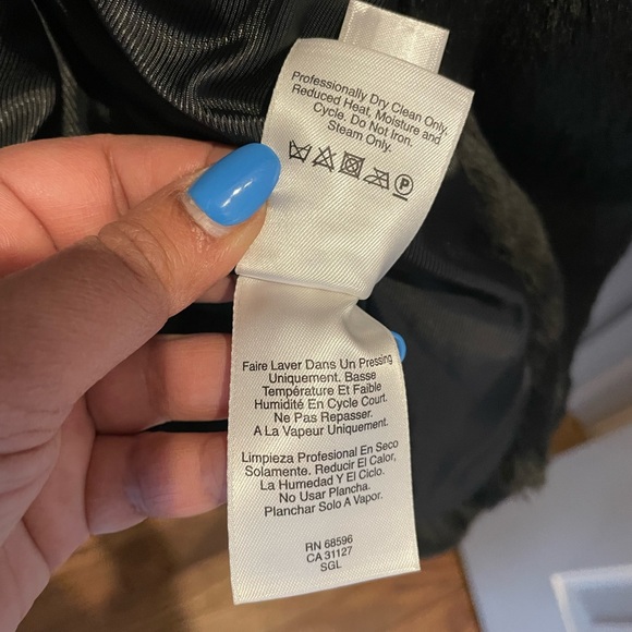 Little Black Dress - Picture 10 of 10